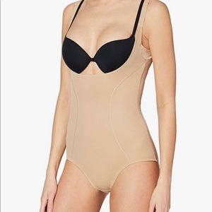 Maidenform Women's Ultimate Slimmer Wear Your Own Bra Body Briefer Shapewear 2XL